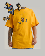 Load image into Gallery viewer, 7.5oz Max Heavyweight Short Sleeve (Robot design with BLACK border)