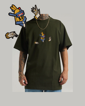 Load image into Gallery viewer, 7.5oz Max Heavyweight Short Sleeve (Robot design with BLACK border)