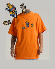 Load image into Gallery viewer, 7.5oz Max Heavyweight Short Sleeve (Robot design with BLACK border)
